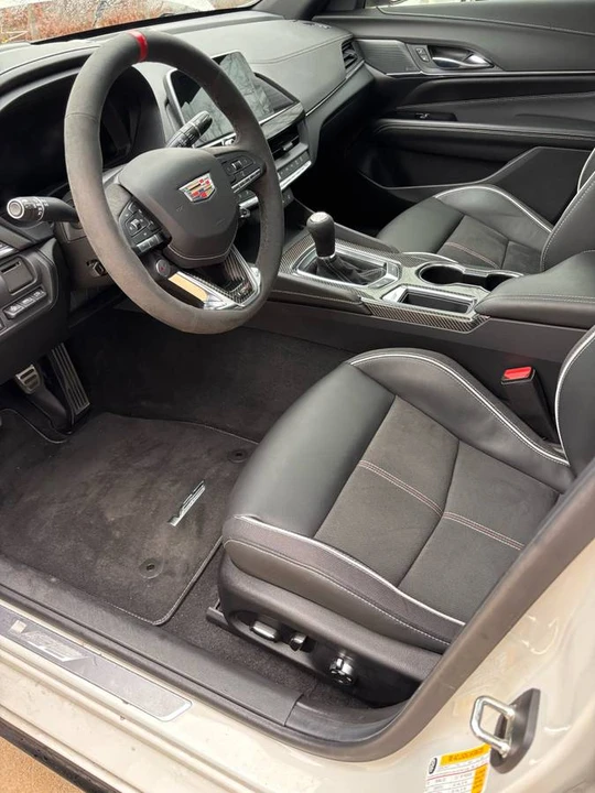 2023 Cadillac CT4-V Blackwing - Image 4 of 23