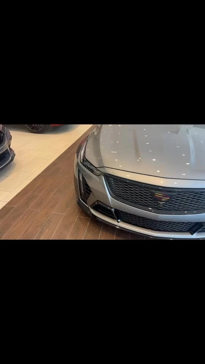 2023 Cadillac - Image 13 of 13