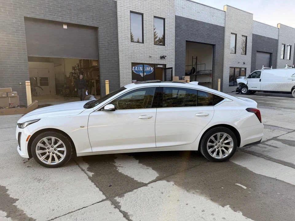 2023 Cadillac CT5 - Image 11 of 21