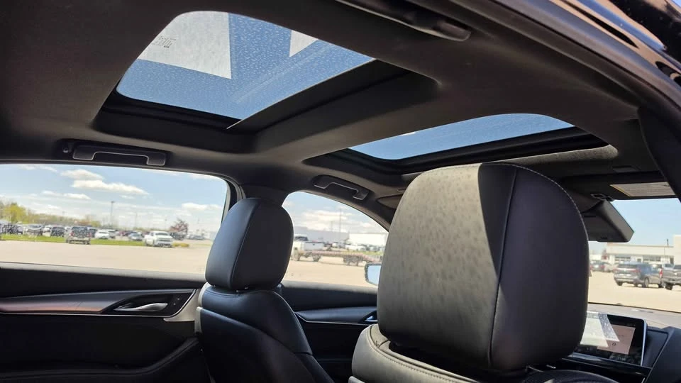 2023 Cadillac CT5 - Image 15 of 16