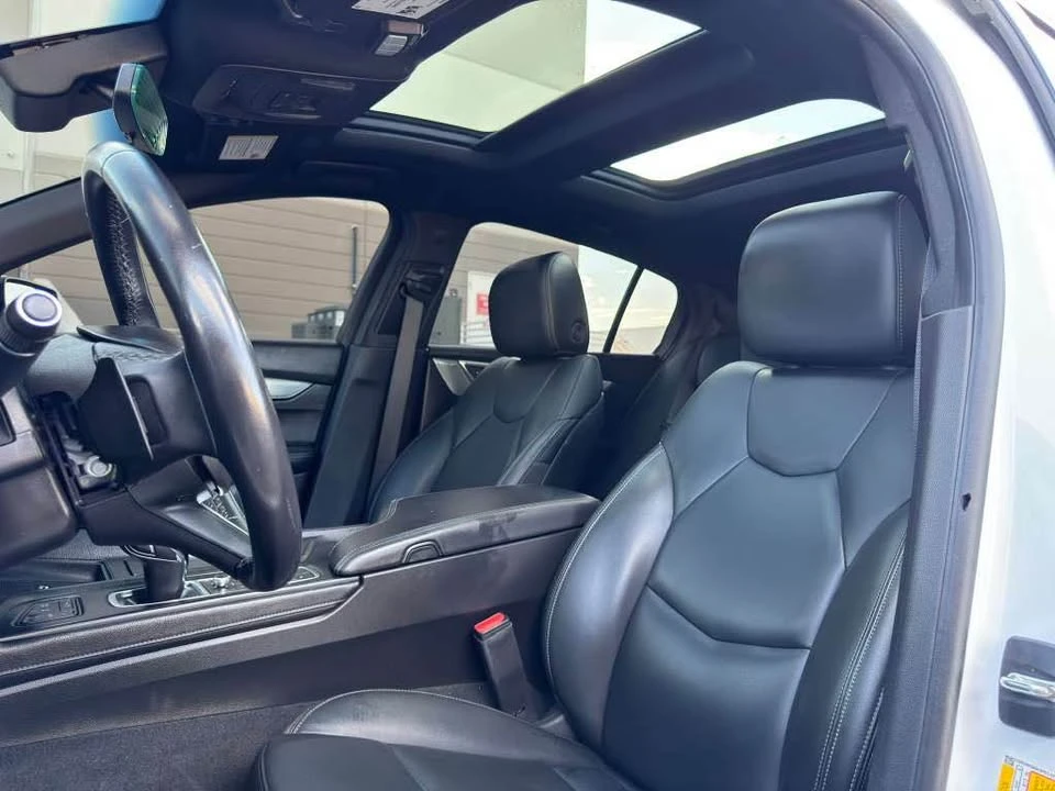 2023 Cadillac CT5 - Image 13 of 17