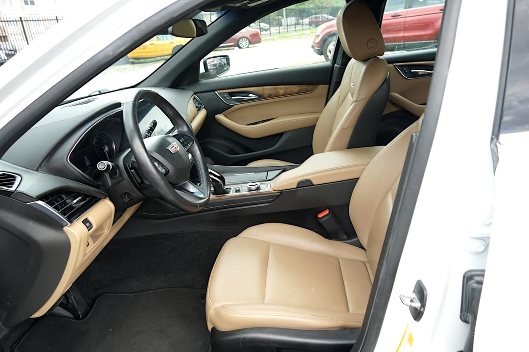 2023 Cadillac CT5 - Image 17 of 21