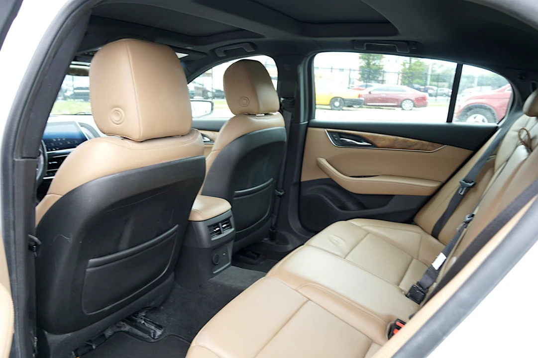2023 Cadillac CT5 - Image 19 of 21