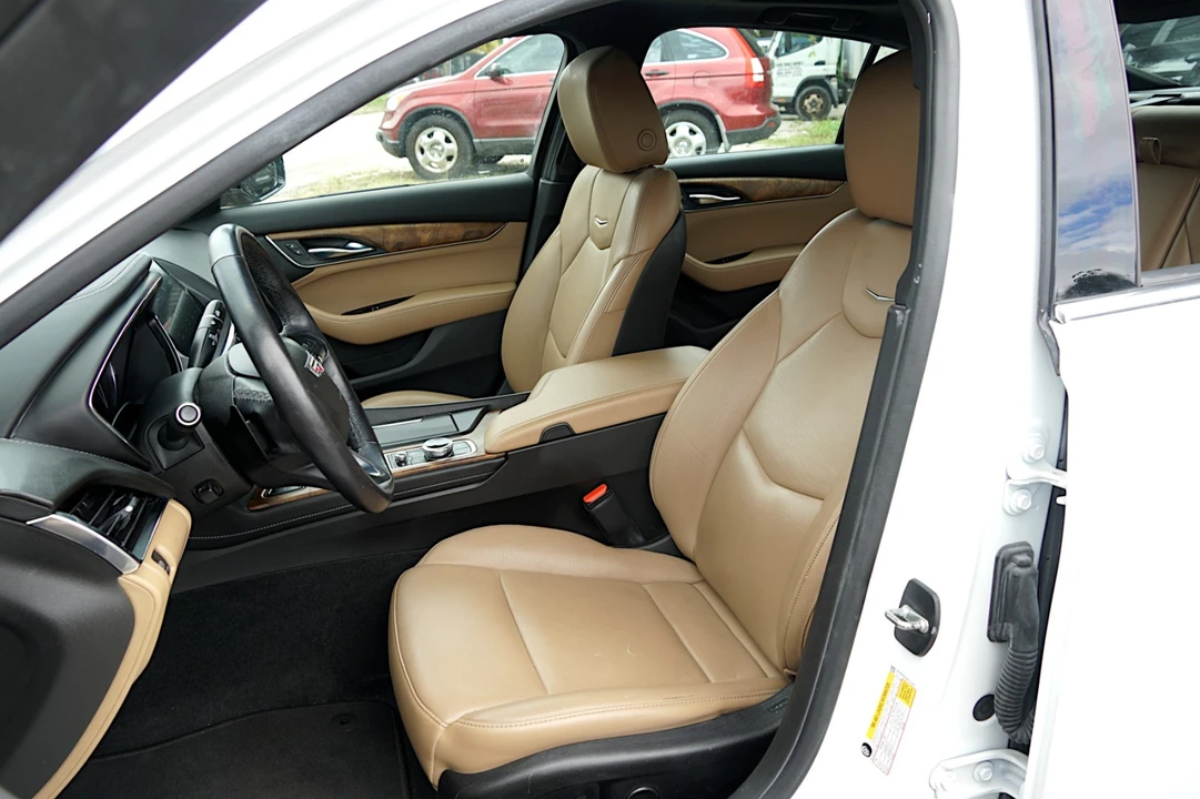 2023 Cadillac CT5 - Image 18 of 21