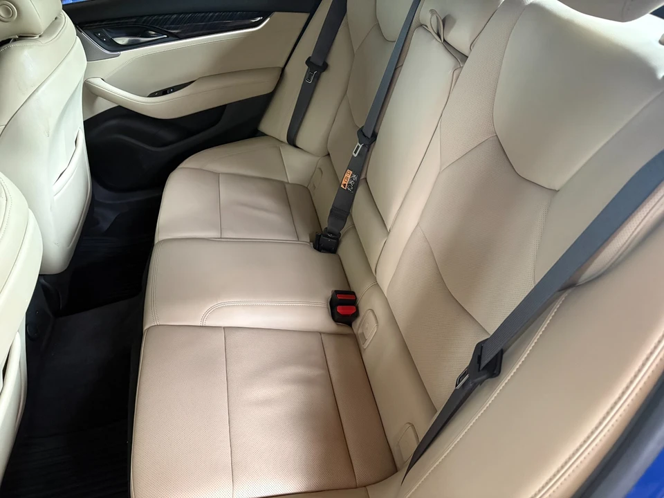 2023 Cadillac CT5 - Image 16 of 21