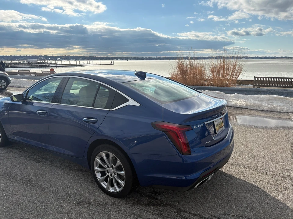 2023 Cadillac CT5 - Image 12 of 21