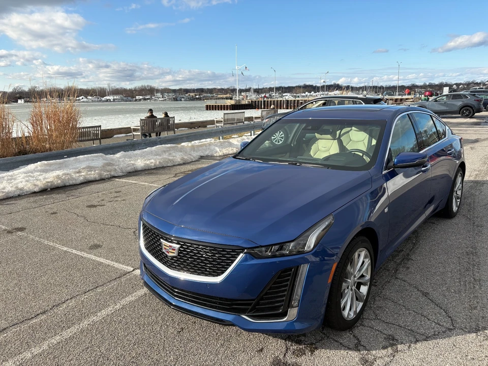 2023 Cadillac CT5 - Image 18 of 21