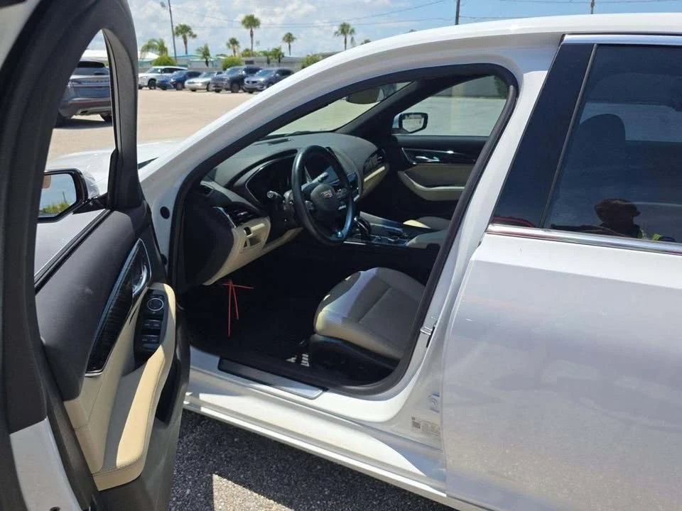 2023 Cadillac CT5 - Image 5 of 5