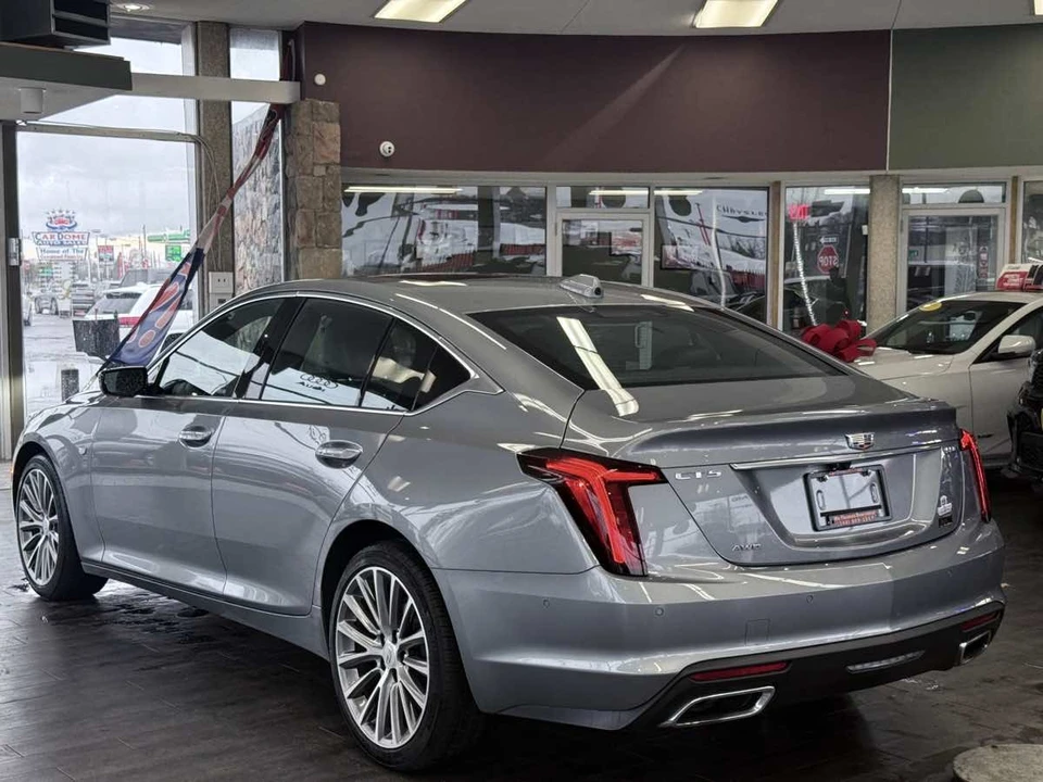 2023 Cadillac CT5 - Image 9 of 21