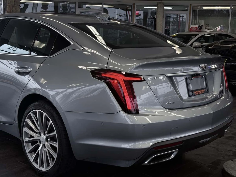 2023 Cadillac CT5 - Image 16 of 21