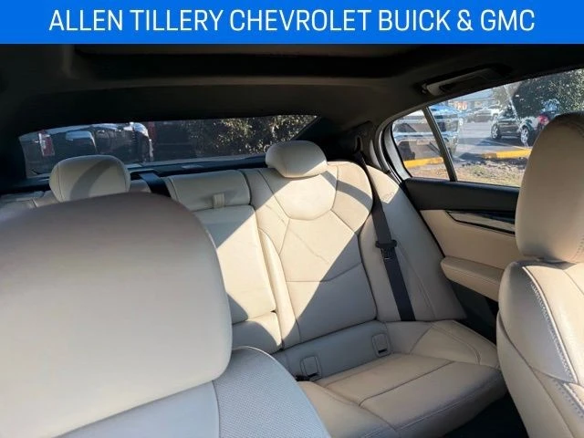 2023 Cadillac CT5 - Image 10 of 12