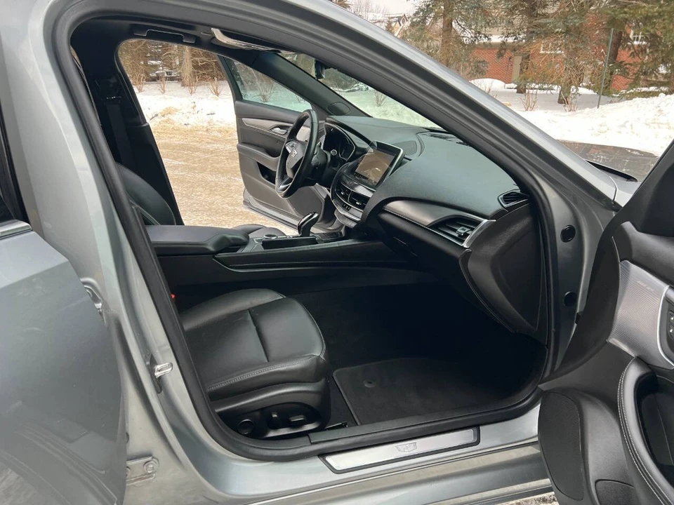 2023 Cadillac CT5 - Image 17 of 21