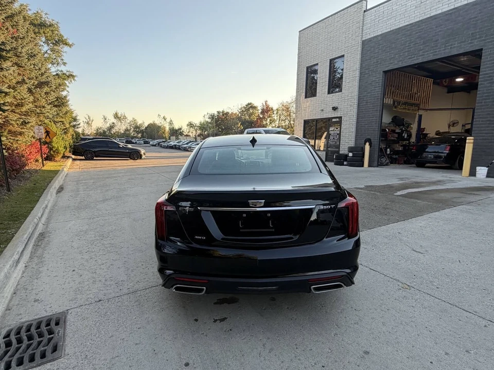 2023 Cadillac CT5 - Image 10 of 12