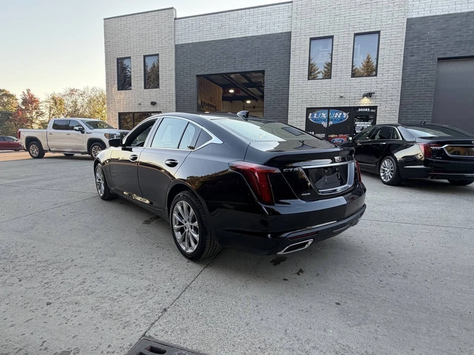 2023 Cadillac CT5 - Image 11 of 21