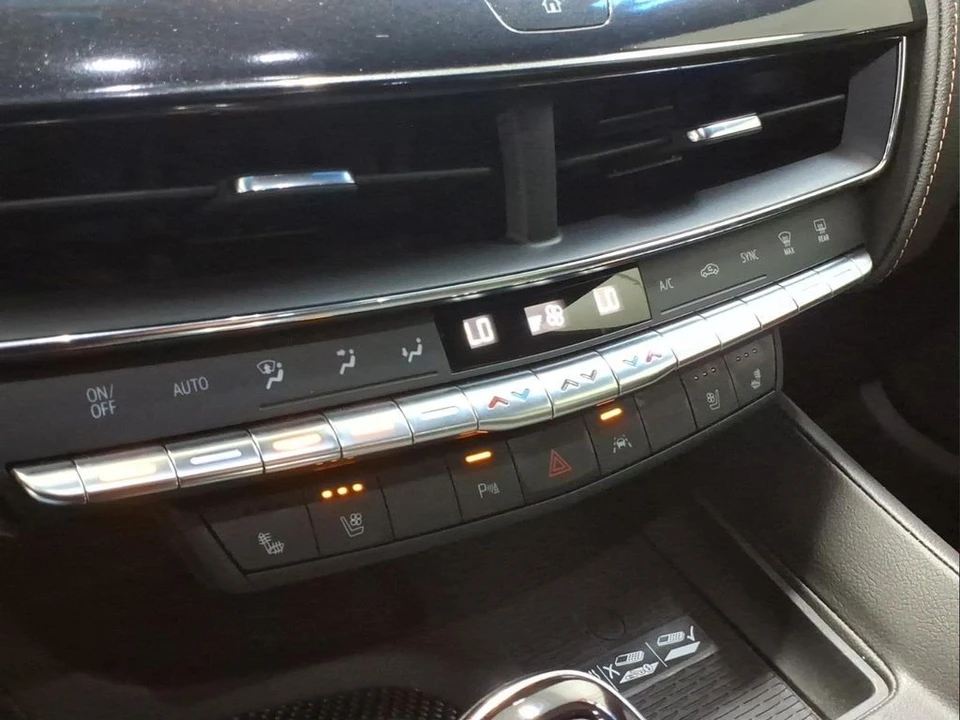 2023 Cadillac CT5 - Image 10 of 30