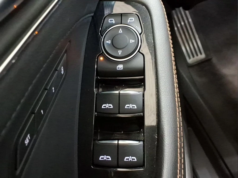 2023 Cadillac CT5 - Image 18 of 30