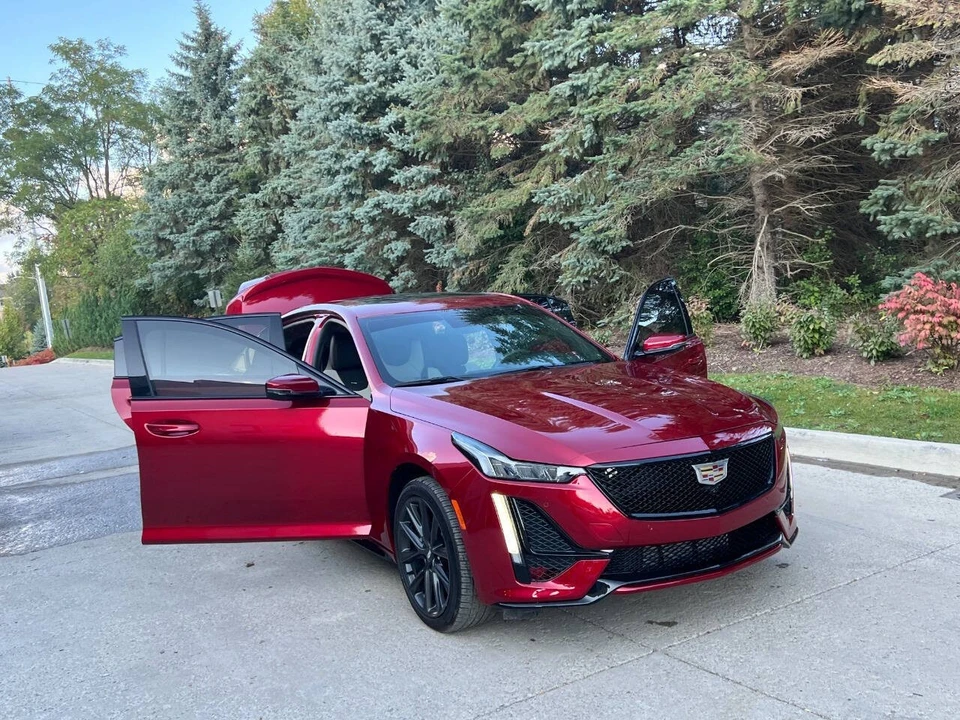 2023 Cadillac CT5 - Image 16 of 21