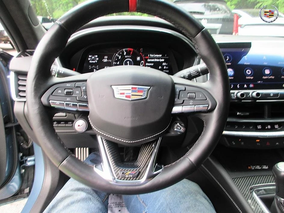 2023 Cadillac CT5-V - Image 12 of 20