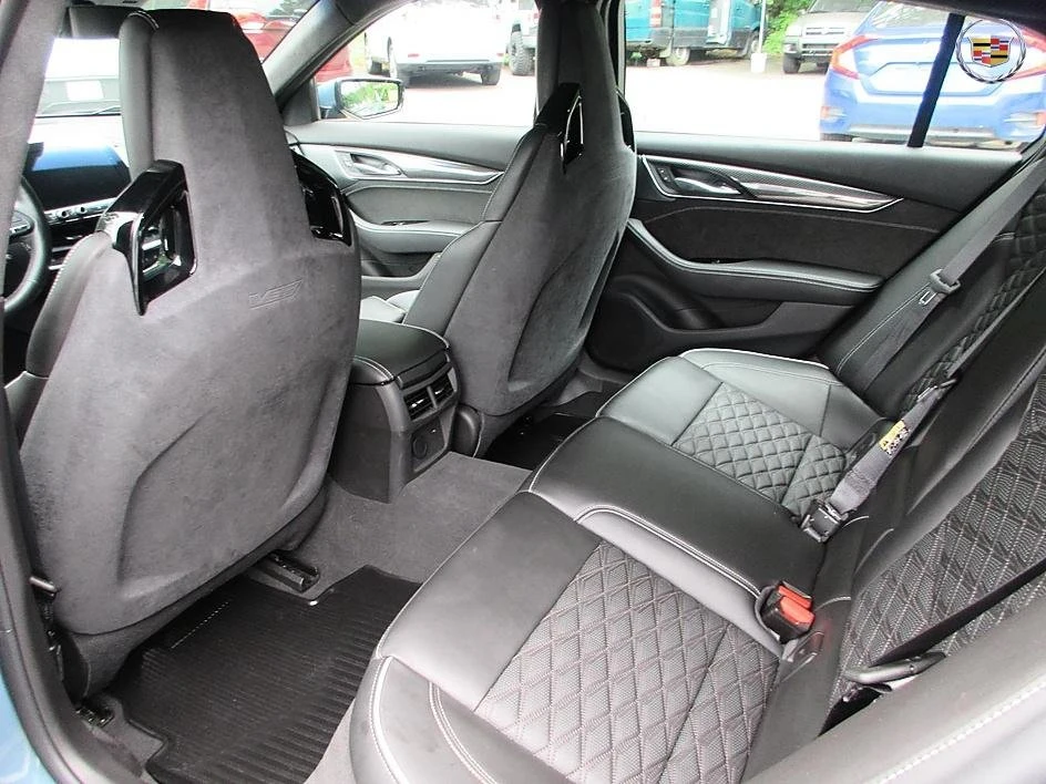 2023 Cadillac CT5-V - Image 18 of 20