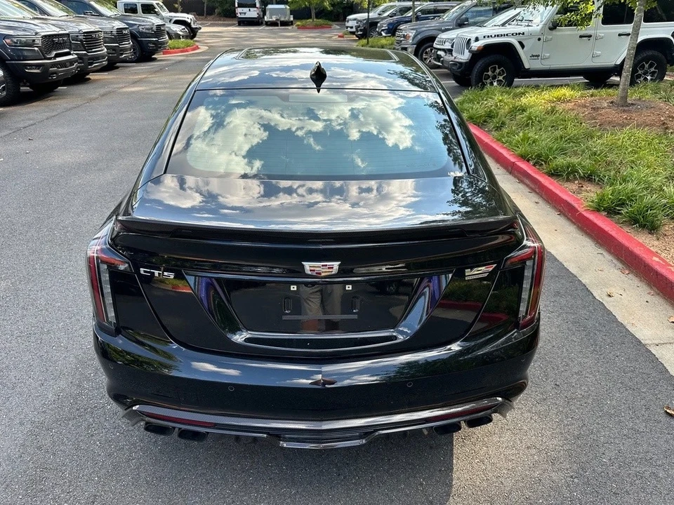 2023 Cadillac CT5-V - Image 8 of 12