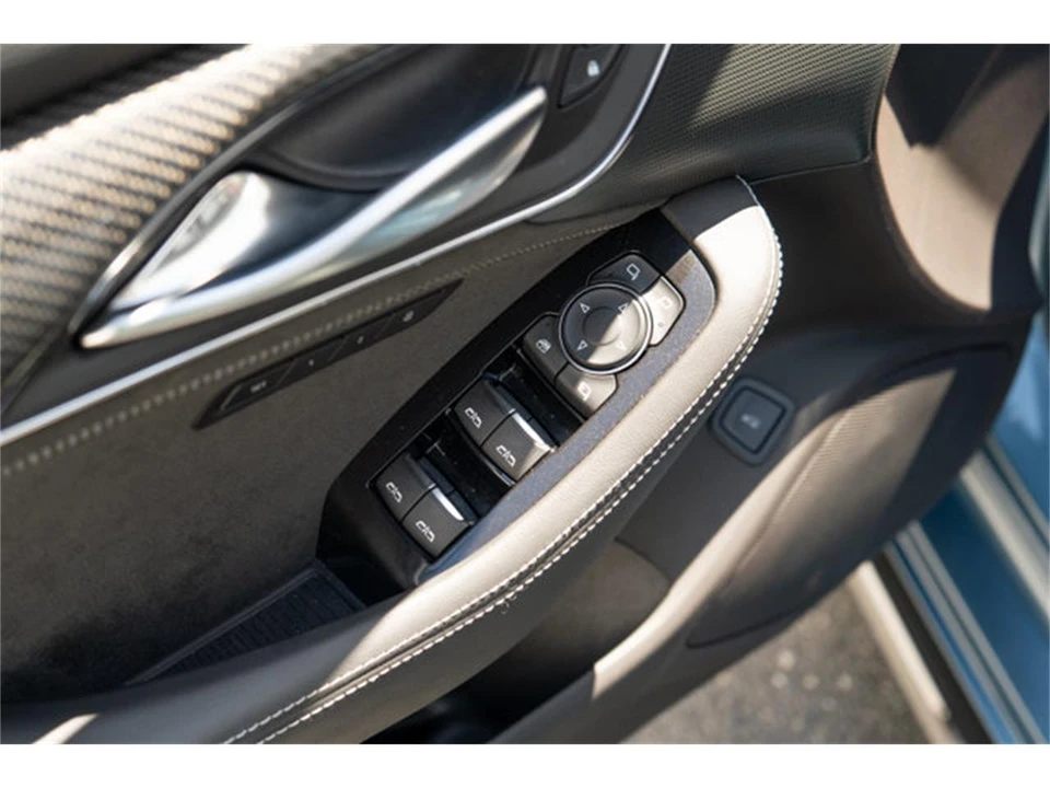 2023 Cadillac CT5-V - Image 11 of 12