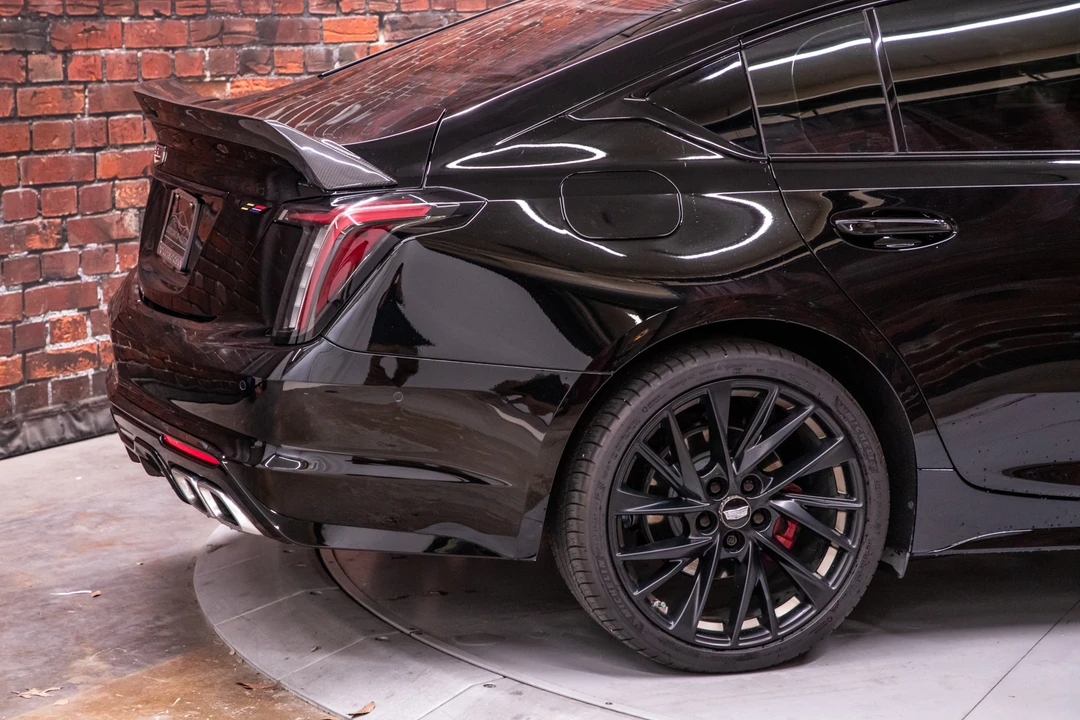 2023 Cadillac CT5-V - Image 22 of 31