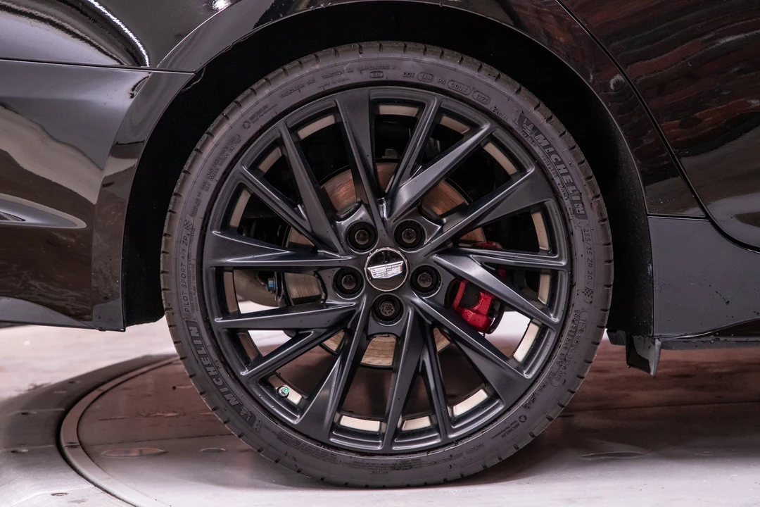 2023 Cadillac CT5-V - Image 27 of 31
