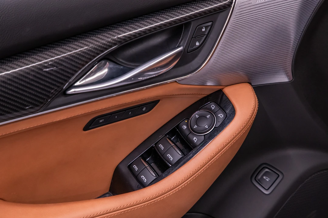 2023 Cadillac CT5-V - Image 31 of 31