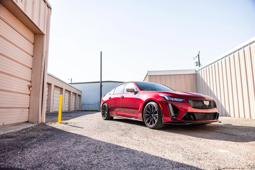 2023 Cadillac CT5-V Blackwing - Image 12 of 31