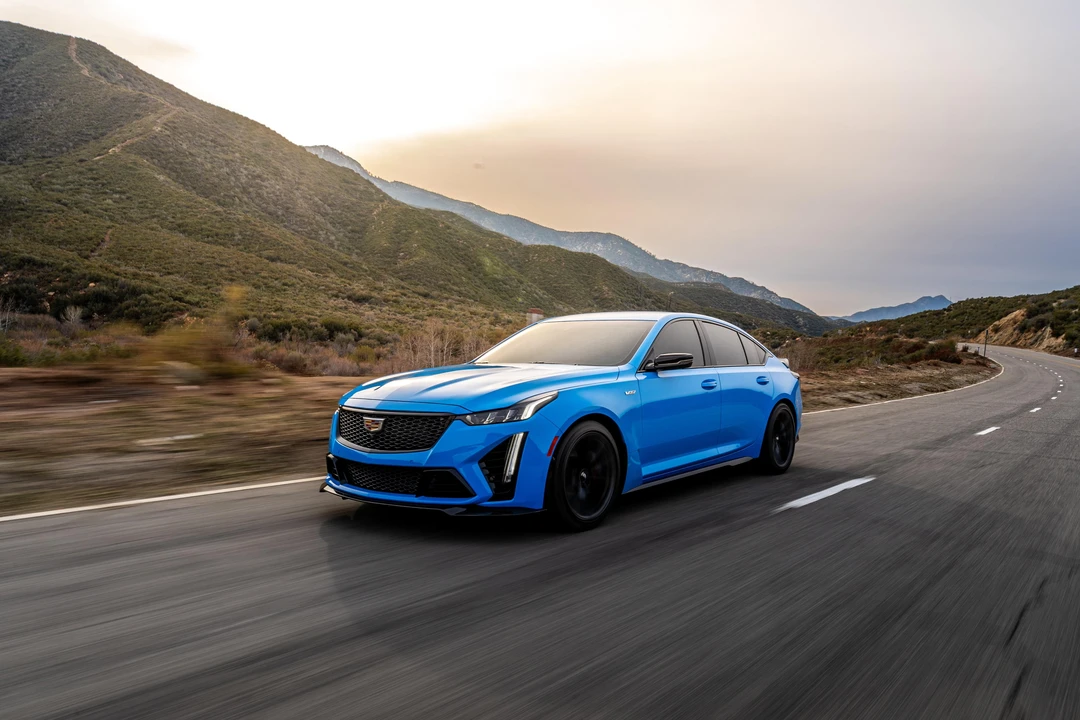 2023 Cadillac CT5-V Blackwing - Image 10 of 31