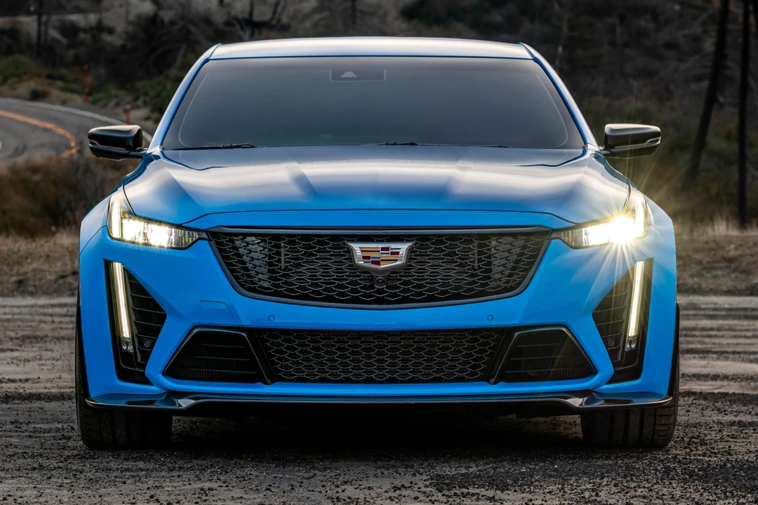 2023 Cadillac CT5-V Blackwing - Image 2 of 31