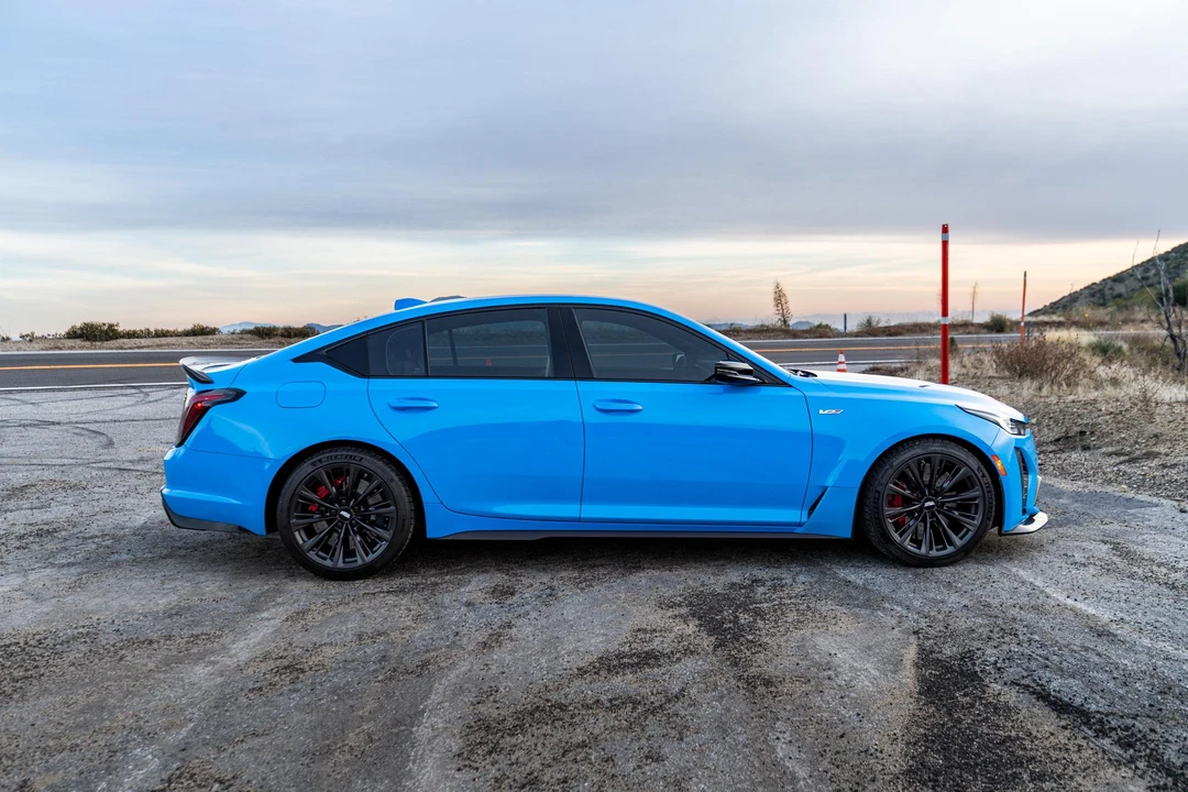 2023 Cadillac CT5-V Blackwing - Image 24 of 31
