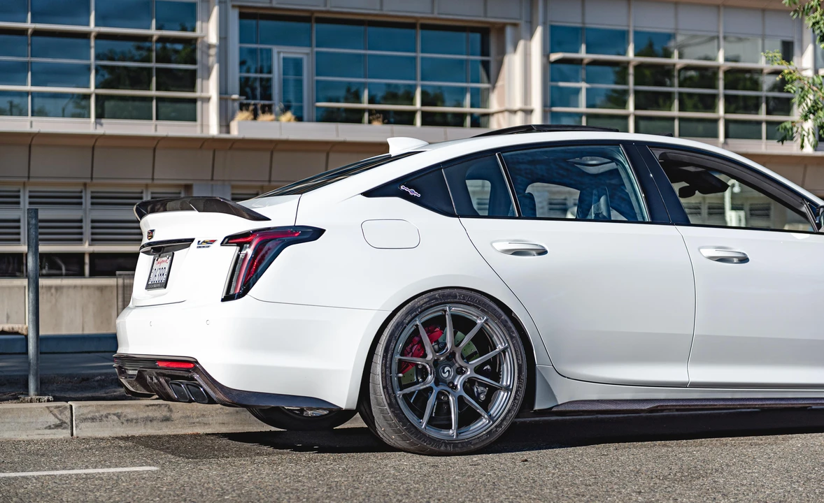 2023 Cadillac CT5-V Blackwing - Image 26 of 31