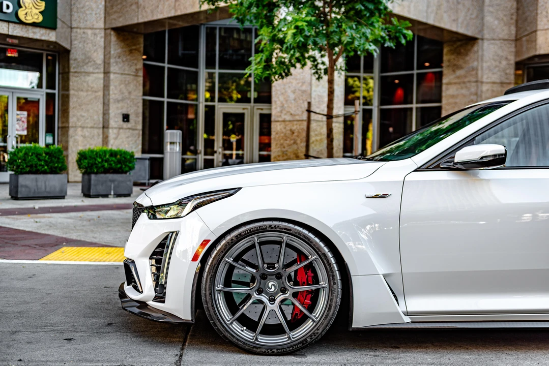 2023 Cadillac CT5-V Blackwing - Image 17 of 31