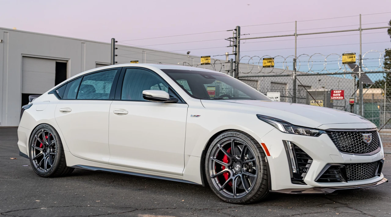 2023 Cadillac CT5-V Blackwing - Image 11 of 31