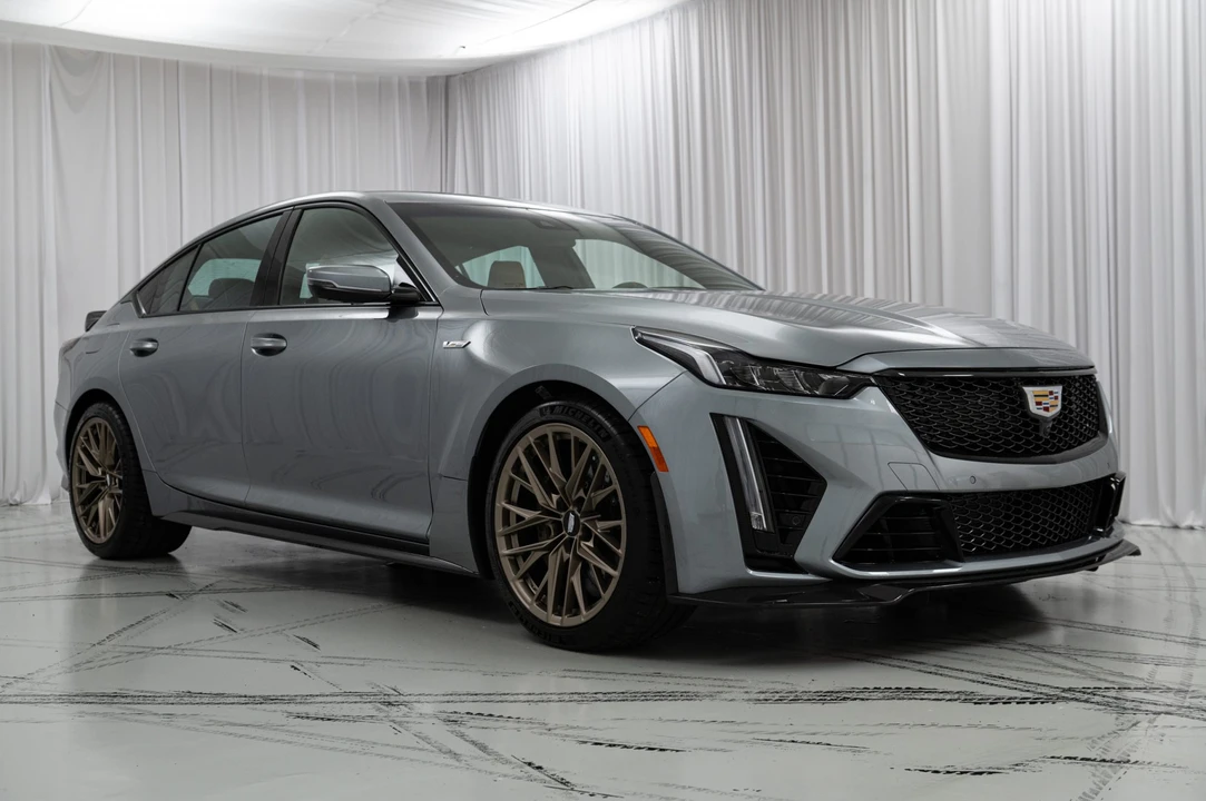 2023 Cadillac CT5-V Blackwing - Image 9 of 31