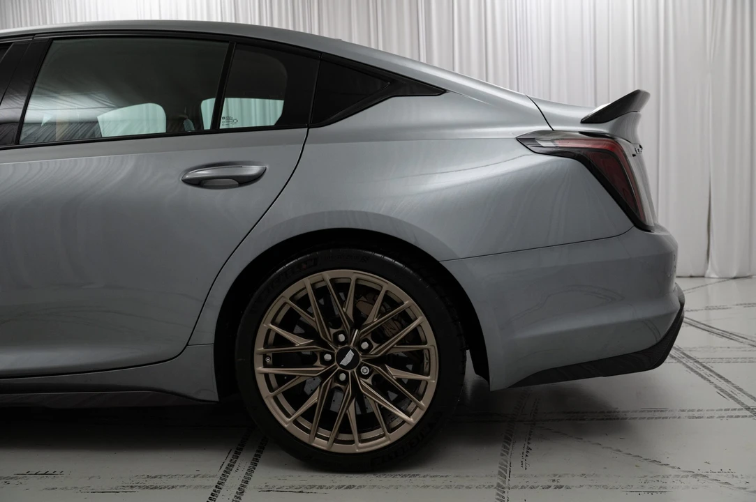 2023 Cadillac CT5-V Blackwing - Image 26 of 31
