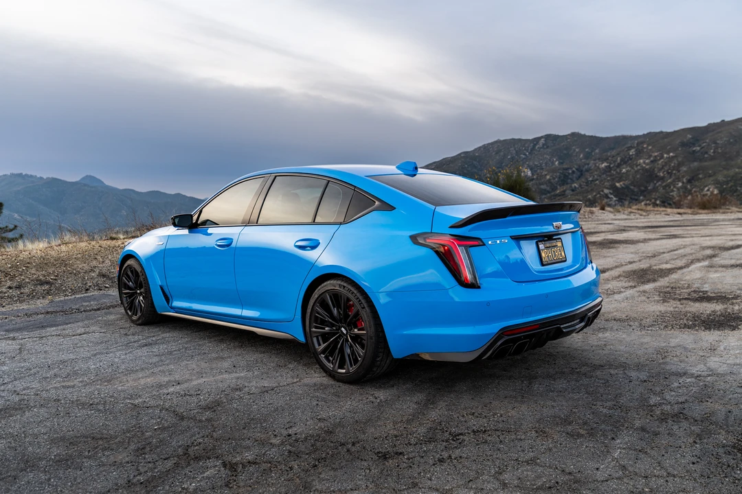2023 Cadillac CT5-V Blackwing - Image 18 of 31