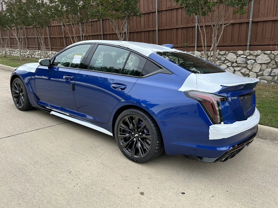 2023 Cadillac CT5-V Blackwing - Image 10 of 31