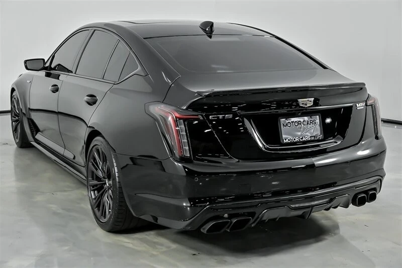 2023 Cadillac CT5-V Blackwing - Image 10 of 21