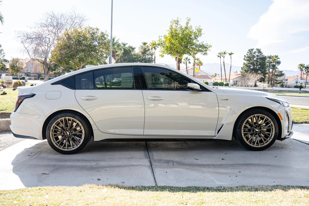 2023 Cadillac CT5-V Blackwing - Image 9 of 31