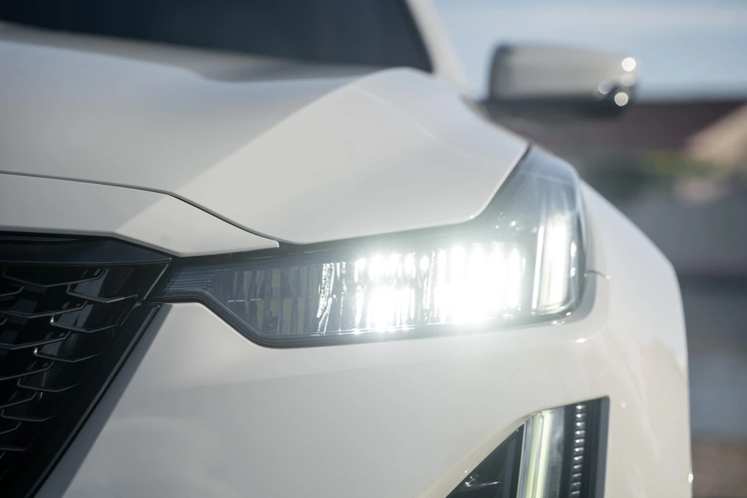 2023 Cadillac CT5-V Blackwing - Image 17 of 31