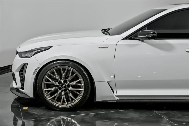 2023 Cadillac CT5-V Blackwing - Image 6 of 21