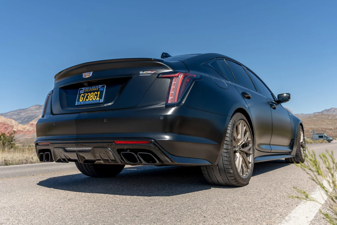 2023 Cadillac CT5-V Blackwing - Image 10 of 31