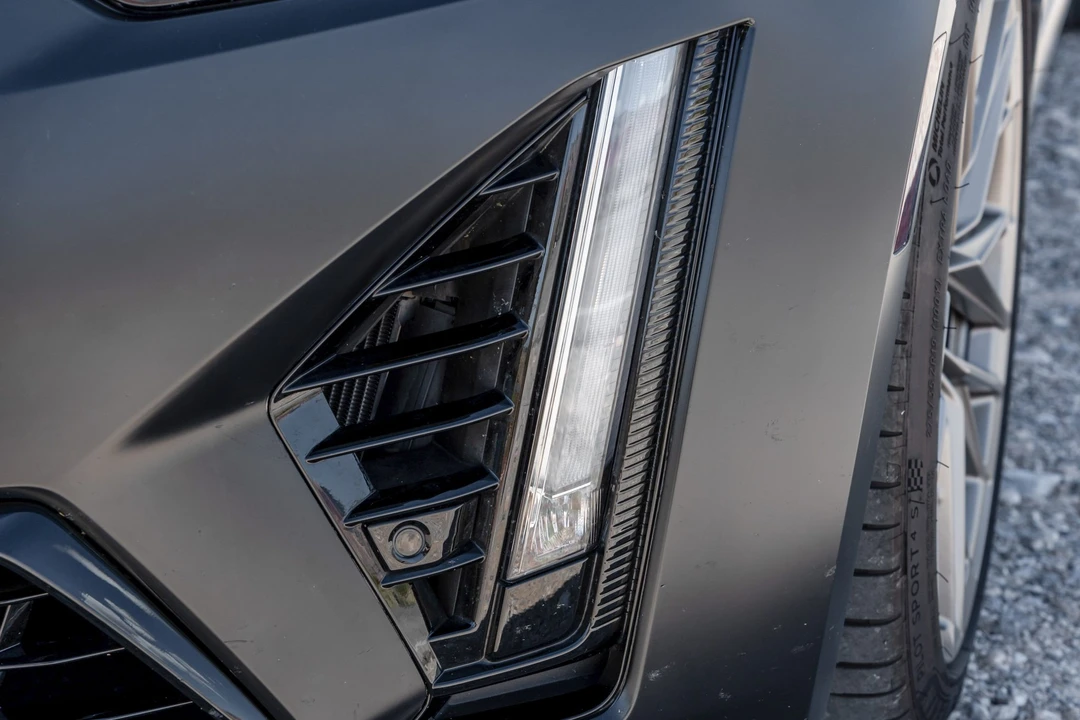 2023 Cadillac CT5-V Blackwing - Image 22 of 31