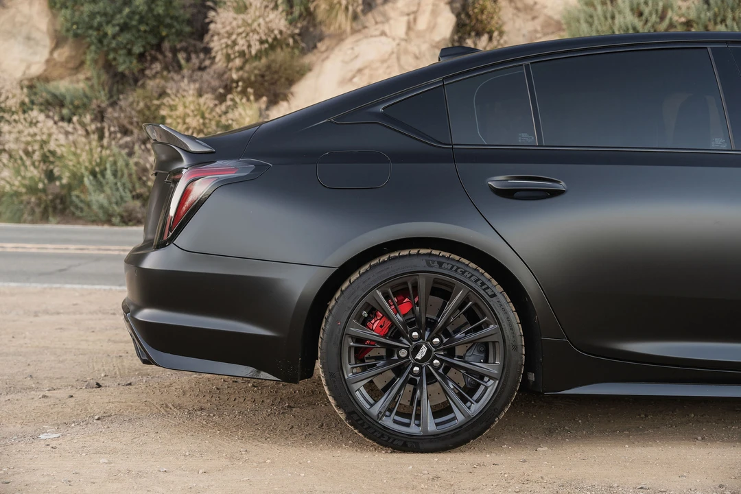 2023 Cadillac CT5-V Blackwing - Image 26 of 31
