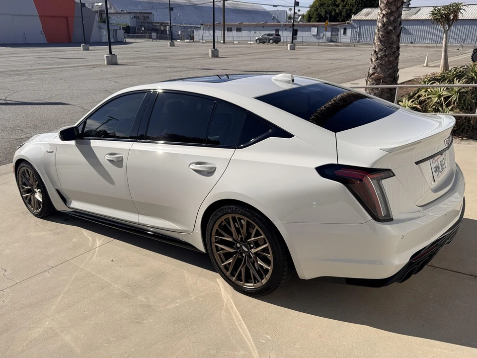 2023 Cadillac CT5-V Blackwing - Image 8 of 31