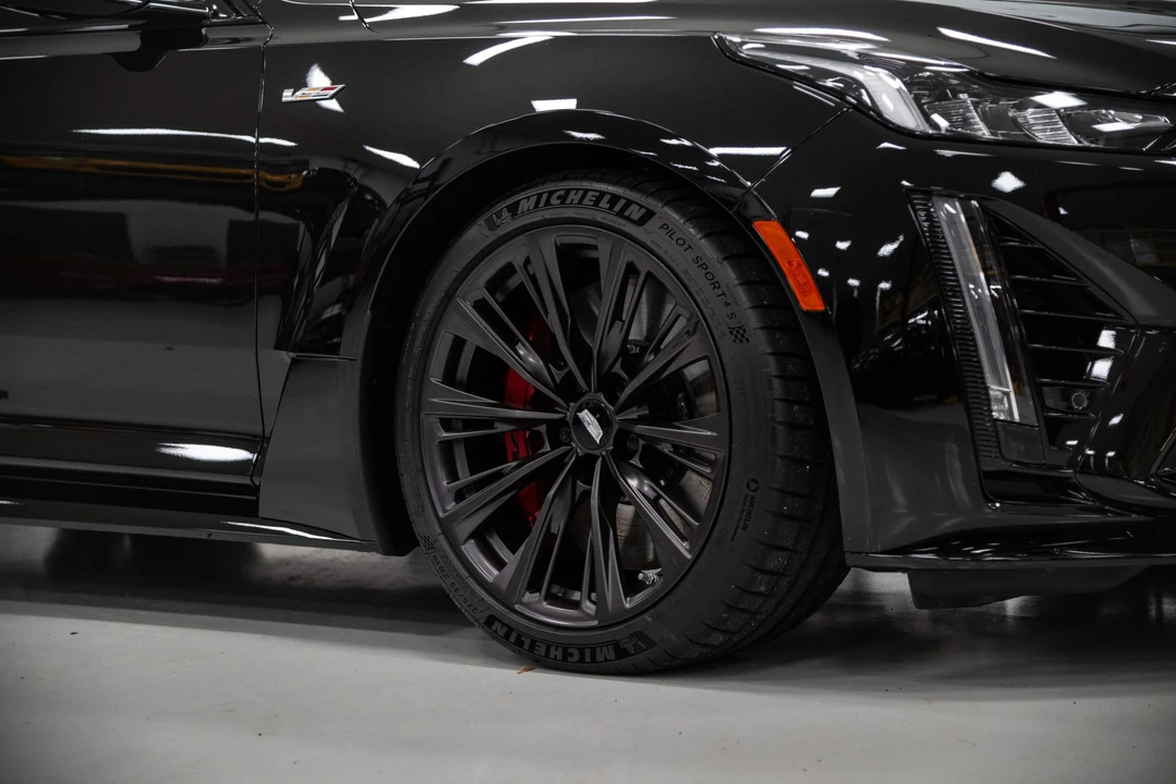 2023 Cadillac CT5-V Blackwing - Image 28 of 31