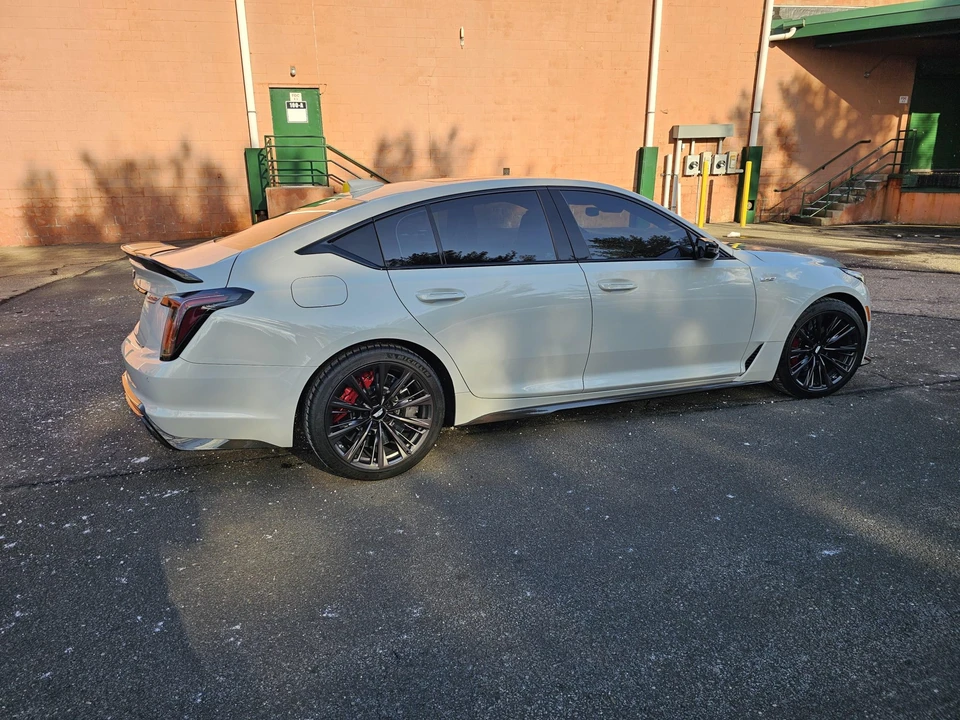 2023 Cadillac CT5-V Blackwing - Image 8 of 31