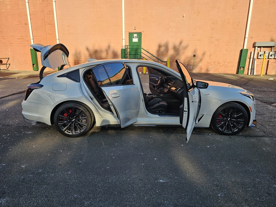 2023 Cadillac CT5-V Blackwing - Image 20 of 31